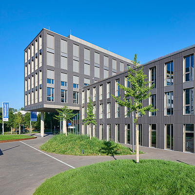 Seitenansicht von der Hauptverwaltung der SDK in Fellbach.