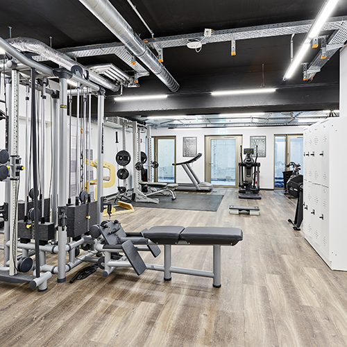 Hier ist das Fitnessstudio der Hauptverwaltung in Fellbach zu sehen. 